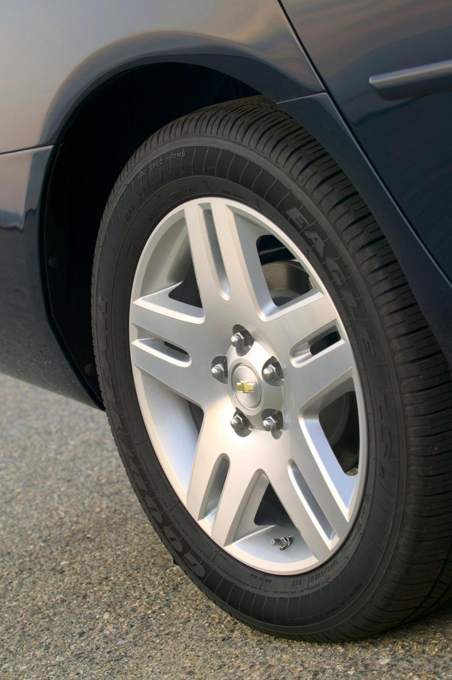  Chevrolet Impala 2006 года  (фото 55 из 91)